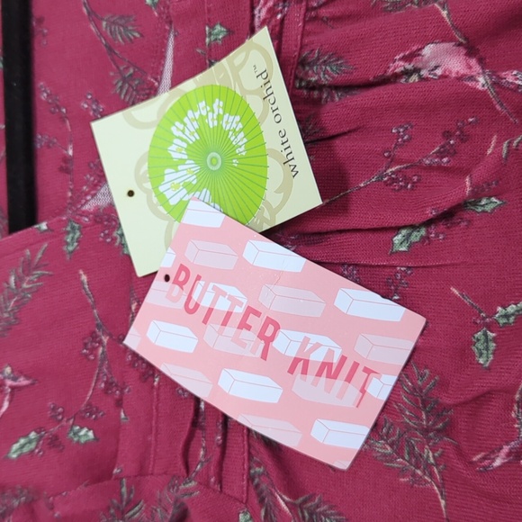 White Orchid, full length nightgown. Size Large - Picture 7 of 8